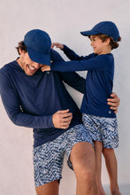 Cargar imagen en el visor de la galería, Image 08: Uv Line Short For Men / Bermuda Shorts Acqua Boxer Tie Dye Blue Upf50+