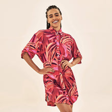Cargar imagen en el visor de la galería, Model Front: Uv Line Shirtdress Shirtdress Copacabana Upf50+