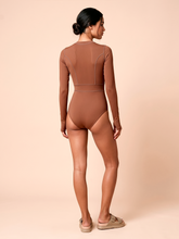 Cargar imagen en el visor de la galería, Model Back: Uv Line One-Piece Long Sleeve Swimsuit Macae Brown Upf50+