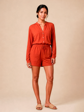 Cargar imagen en el visor de la galería, Model Front: Uv Line Shirtdress Shirt Bella Pitanga Upf50+