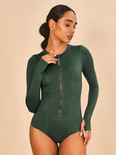 Cargar imagen en el visor de la galería, Model Front: Uv Line One-Piece Swimsuit Macae Green Cactus Upf50+