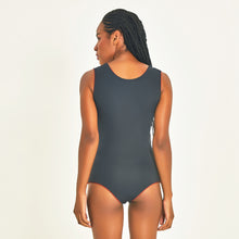 Cargar imagen en el visor de la galería, Image 06: Uv Line One-Piece Mirela Ferrugem Upf50+