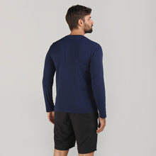 Cargar imagen en el visor de la galería, Model Back: Uv Line Fitness Top Sport Fit Mas Ml Marinho Upf50+