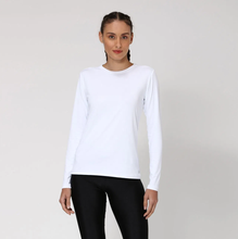 Cargar imagen en el visor de la galería, Model Front: Uv Line Rash Guard Women Fpu50+ Uvpro Long Sleeve T-Shirt White Uv