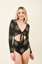 Cargar imagen en el visor de la galería, Gallery: Uv Line One-Piece Marina Shine Preto Malva
