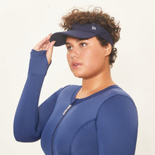 Cargar imagen en el visor de la galería, Image 03: Uv Line Visor Visor Athletic Dry Fem Navy Blue Upf50+
