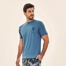 Cargar imagen en el visor de la galería, Image 02: Uv Line T-Shirt For Men T-Shirt Uvline Coqueiro Upf50+
