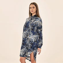 Cargar imagen en el visor de la galería, Image 02: Uv Line Shirtdress Shirtdress Ipanema Coqueiros Marinho Upf50+
