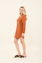Cargar imagen en el visor de la galería, Image 02: Uv Line Shirtdress Shirtdress Copenhagen Caramelo Upf50+
