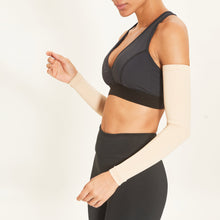 Cargar imagen en el visor de la galería, Image 05: Uv Line Glove Long Sleeve Uni Beige Upf50+
