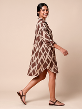 Cargar imagen en el visor de la galería, Image 03: Uv Line Shirtdress Shirtdress Ipanema Diamond Upf50+
