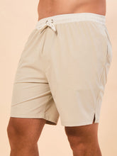 Cargar imagen en el visor de la galería, Image 04: Uv Line Short For Men / Bermuda Shorts Acqua Boxer Areia Upf50+
