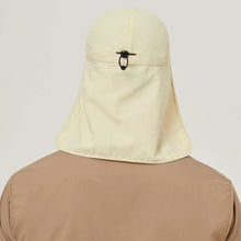 Cargar imagen en el visor de la galería, Model Back: Uv Line Flap Hat Neck Cap Africa 2021 Masc Sand Upf50+
