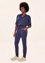 Cargar imagen en el visor de la galería, Image 02: Uv Line Beach Trousers Pants Fem Basic Navy Blue Upf50+
