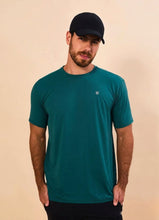 Cargar imagen en el visor de la galería, Gallery: Uv Line T-Shirt For Men T-Shirt New Fit Masc Petroleo Upf50+
