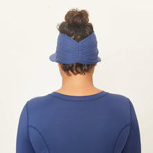 Cargar imagen en el visor de la galería, Model Back: Uv Line Visor Visor Granada Eva Marinho Fosco Upf50+
