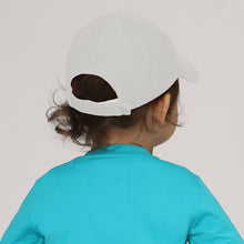 Cargar imagen en el visor de la galería, Model Back: Uv Line Caps Cap Baby Colors Inf Sand Upf50+

