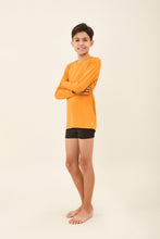 Cargar imagen en el visor de la galería, Image 03: Uv Line Rash Guard Longsleeve Uvpro Kids Orange Upf50+
