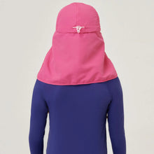 Cargar imagen en el visor de la galería, Model Back: Uv Line Caps Legionario Teens Pink Upf50+

