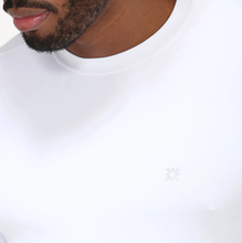 Cargar imagen en el visor de la galería, Image 03: Uv Line Rash Guard Longsleeve Uvpro Branco Upf50+
