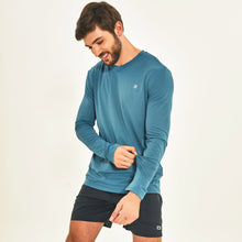 Cargar imagen en el visor de la galería, Image 04: Uv Line Rash Guard Longsleeve Sport Fit Aco
