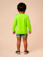 Cargar imagen en el visor de la galería, Model Back: Uv Line Rash Guard Longsleeve Baby Yellow Fluor Upf50+
