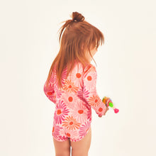 Cargar imagen en el visor de la galería, Model Back: Uv Line Baby Swimwear Baby Solar Rose Upf50+
