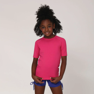 Model Front: Uv Line Rash Guard Camiseta Kids Uvpro Mc Pink Upf50+