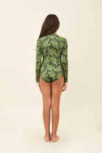 Cargar imagen en el visor de la galería, Model Back: Uv Line Girl&#39;s One-Piece Girl Macae Folhagem Verde Upf50+
