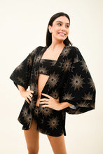 Cargar imagen en el visor de la galería, Gallery: Uv Line Maxi Dresses Kimono Shine-Preto Upf50+
