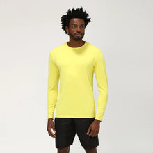 Cargar imagen en el visor de la galería, Gallery: Uv Line Fitness Top Longsleeve Uvpro Amarelo Upf50+
