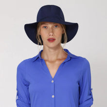 Cargar imagen en el visor de la galería, Model Front: Uv Line Floppy Hat San Remo Fpu50+ Hat Navy Blue Uv
