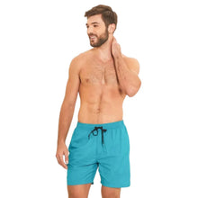 Cargar imagen en el visor de la galería, Model Front: Uv Line Short For Men / Bermuda Short Lucca Petroleo Upf50+
