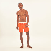 Cargar imagen en el visor de la galería, Model Front: Uv Line Short For Men / Bermuda Shorts Boxer Orange Upf50+
