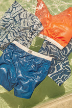 Cargar imagen en el visor de la galería, Image 10: Uv Line Short For Men / Bermuda Shorts Boxer Orange Upf50+
