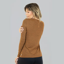 Cargar imagen en el visor de la galería, Model Back: Uv Line Fitness Top Sport Fit Fem Ml Amarelo Msc Upf50+
