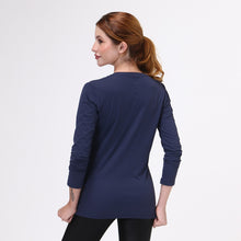 Cargar imagen en el visor de la galería, Model Back: Uv Line Fitness Top Sport Fit Fem Ml Marinho Upf50+
