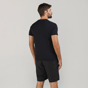 Model Back: Uv Line Fitness Top Sport Fit Mas Preto Upf50+